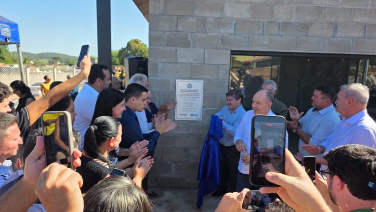Inauguração da Capela de Despedidas
